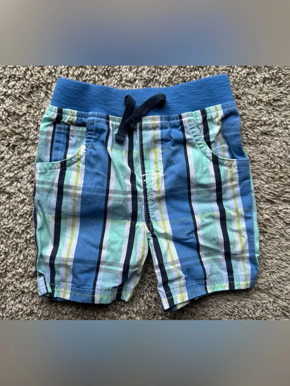 Lullaby Lane 2-Piece Baby Outfit Set Blue Plaid Shorts Tank Top 6-9 Months